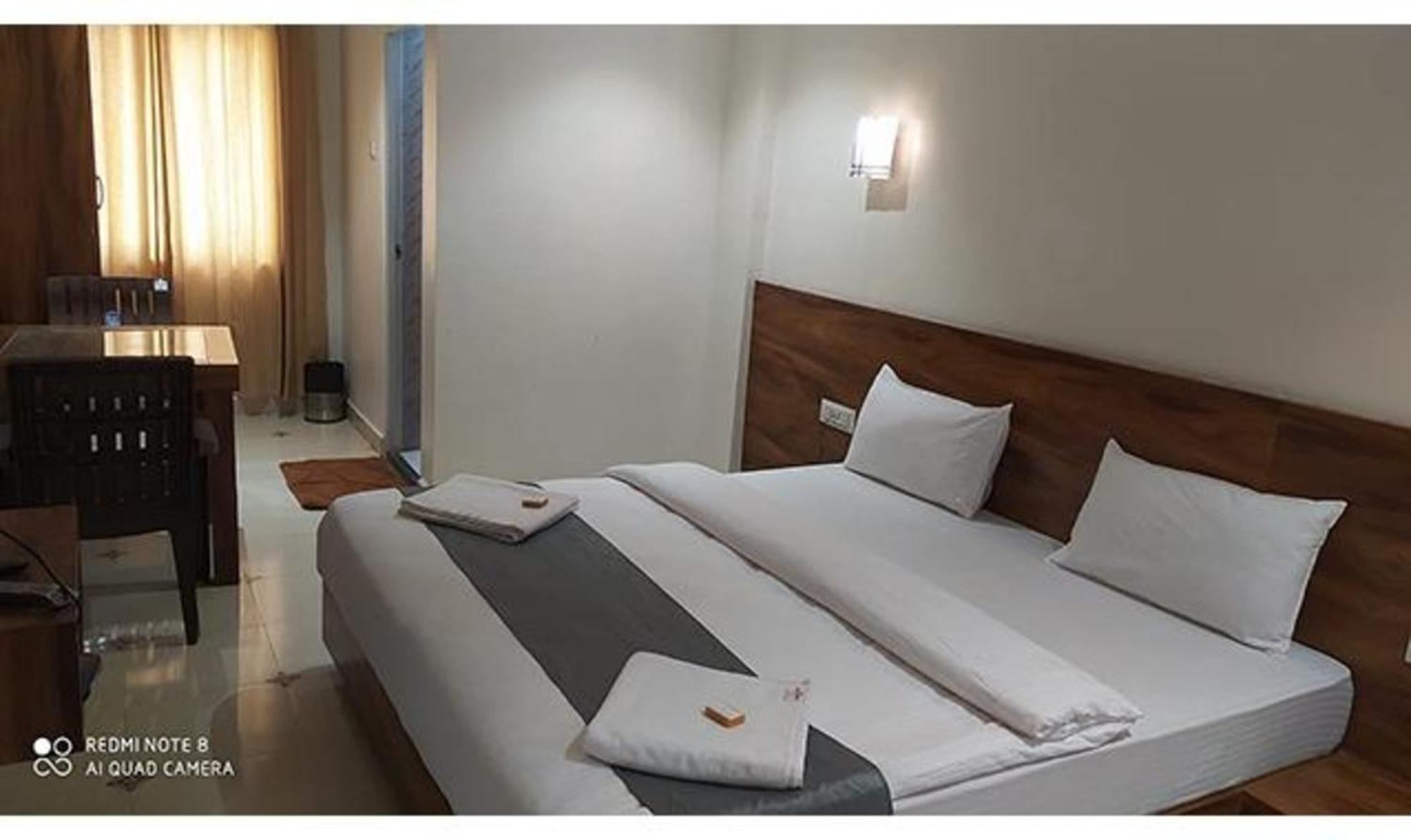 Fabhotel Omkar Pride Pune Zewnętrze zdjęcie